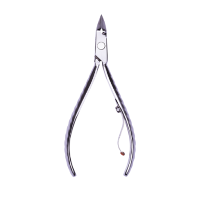 Alicate de cutículas metálico prateado com pontas afiadas