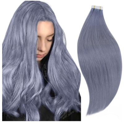 Extensões de cabelo cinza azulado, lisas e onduladas, apresentadas com modelo e separadas com fita adesiva