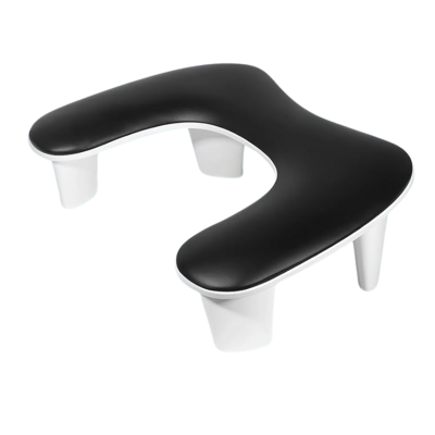 Assento elevatório de casa de banho branco e preto com quatro pernas