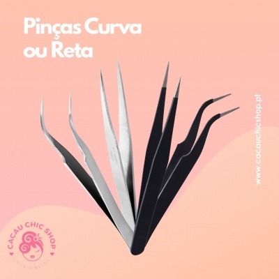 Seis pinças metálicas curvas e retas em fundo cor-de-rosa, texto promocional e selo da loja