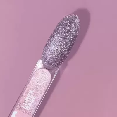 Amostra de verniz de unhas com glitter prateado número 04