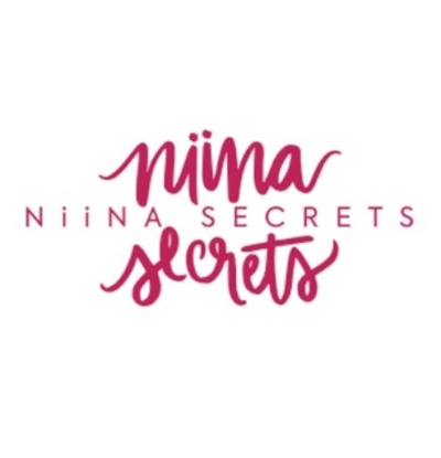 Logótipo Niña Secrets em rosa escuro sobre fundo branco