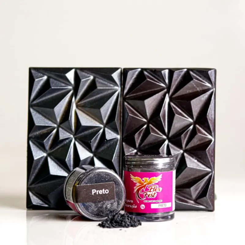 blocos pretos com textura geométrica e frasco de pó preto com etiqueta 'Preto'