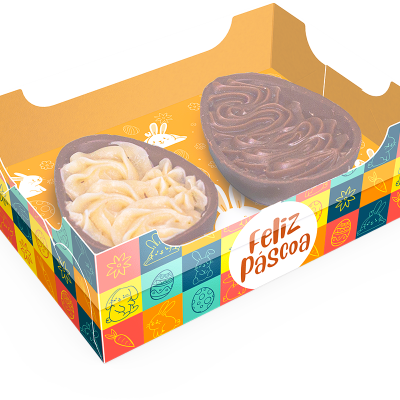 Dois ovos de Páscoa de chocolate em caixa colorida com padrão e etiqueta FELIZ PÁSCOA