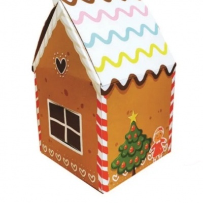 Caixa decorativa em forma de casa de gengibre colorida