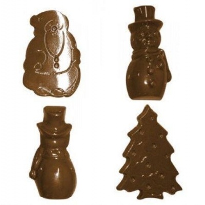 Chocolates moldados em forma de ursinho, boneco de neve e árvore de Natal