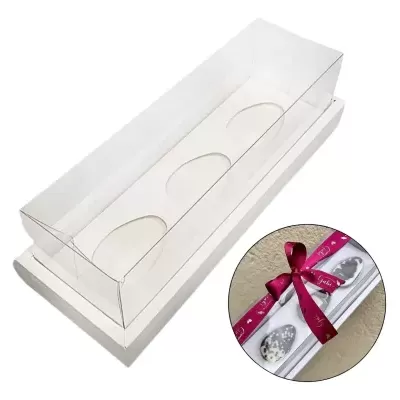 Caixa branca com tampa transparente para 3 produtos ovais