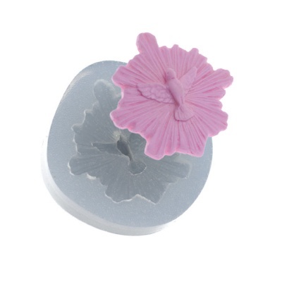 Molde de silicone com figura de flor rosa
