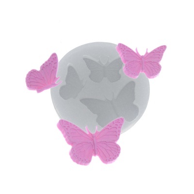 Forma de silicone cinzento para borboletas com três borboletas rosas