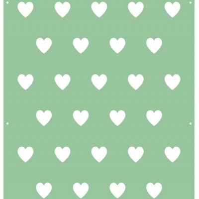 Stencil verde com corações recortados e texto Lela' 04