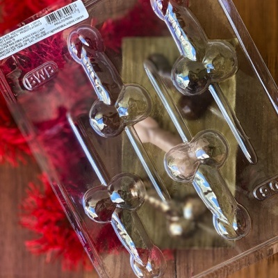 Forma de silicone para gelo ou doces com 4 moldes em formato de pênis