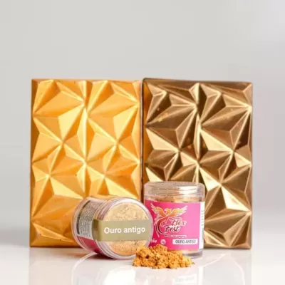 Barras de chocolate douradas e frasco com pó dourado 'Ouro antigo'