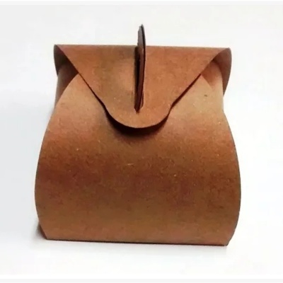 Embalagem de papel castanho com fecho no topo