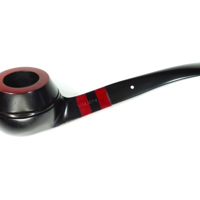 Cachimbo de fumar preto com detalhes vermelhos sobre fundo branco