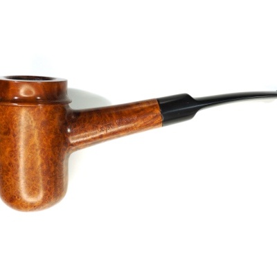 Piteira para tabaco em madeira castanha com boquilha preta