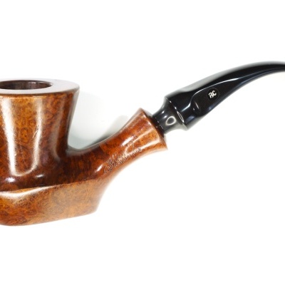 Cachimbo de fumar em madeira castanha polida com piteira preta curva