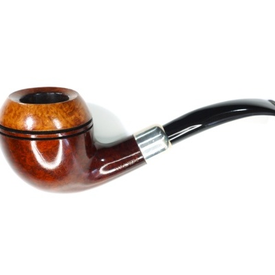 Cachimbo de madeira polida com bocal preto curvado e anel de metal