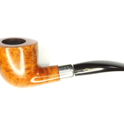 Cachimbo de fumar em madeira castanho e bocal preto curvo com anel metálico prateado