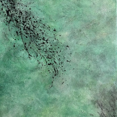 Pintura abstrata verde com manchas pretas
