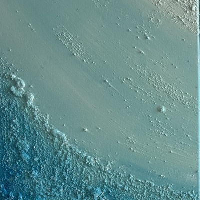 Superfície texturizada com gradiente de azul escuro para cinza claro e padrão abstrato