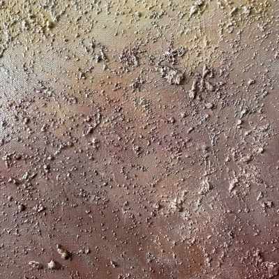 Textura irregular bege e castanho com relevos e grumos