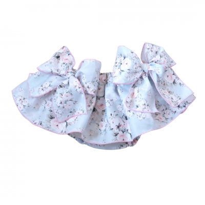 Calções de bebé com padrão floral azul e rosa e dois grandes laços