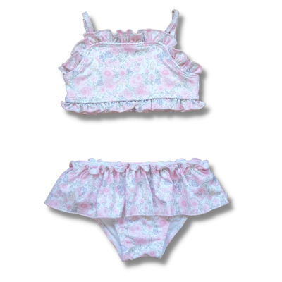 Conjunto de biquíni infantil com padrão floral e folhos