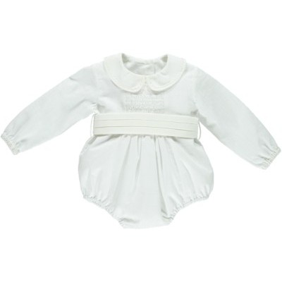 Macacão branco para bebé com gola redonda e cinto largo