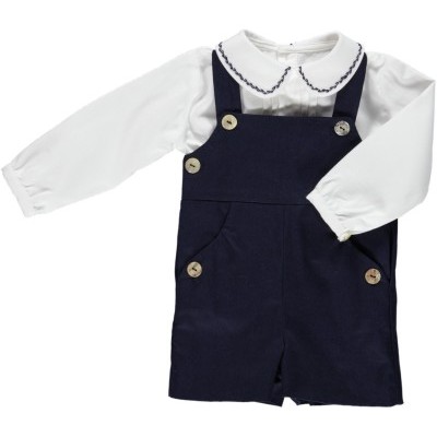 Macacão bébé com camisola branca de manga comprida e gola bordada e parte de baixo azul escuro