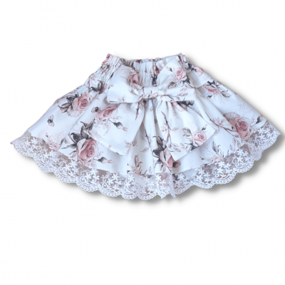 Saia infantil floral branca com laço e renda