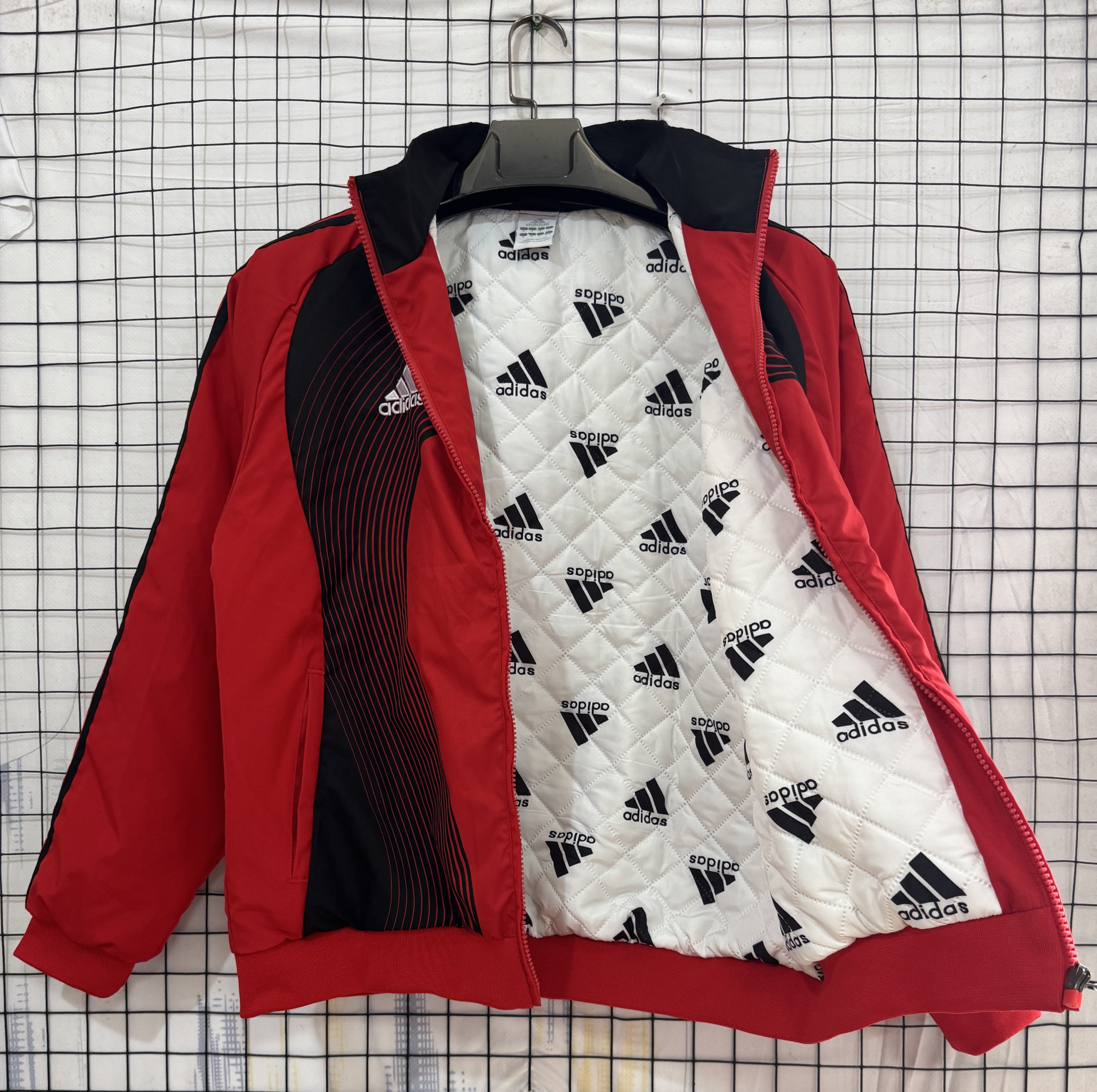 Casaco de Algodão AC Milan 06/07 Vermelho e Preto — Edição Retrô | Comprar Online