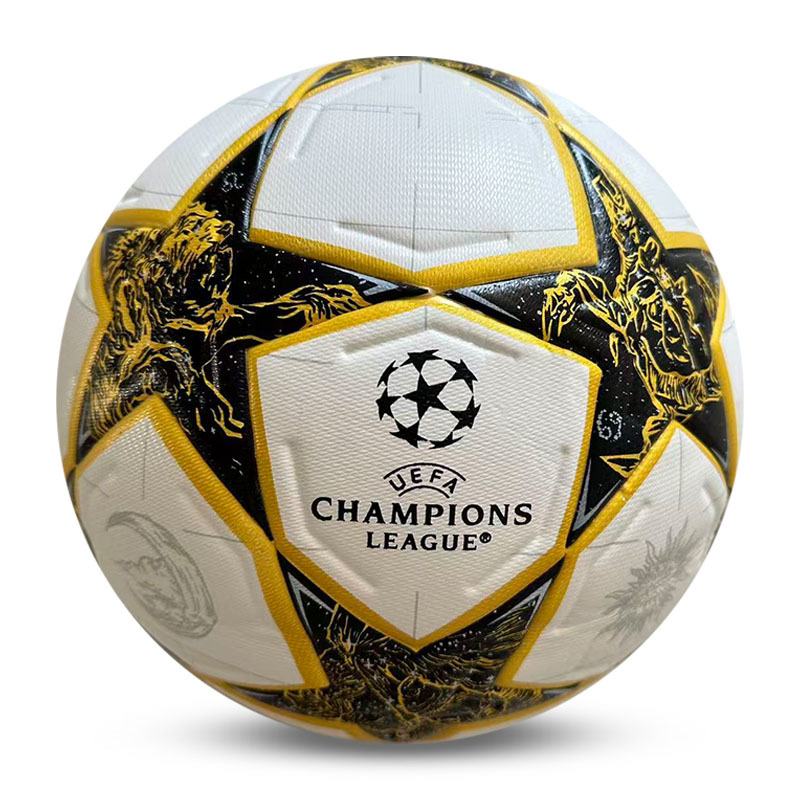 Bola de futebol UEFA Champions League branca com estrelas pretas e amarelas decoradas