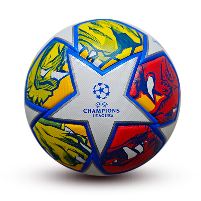 Bola de futebol UEFA Champions League com padrão colorido