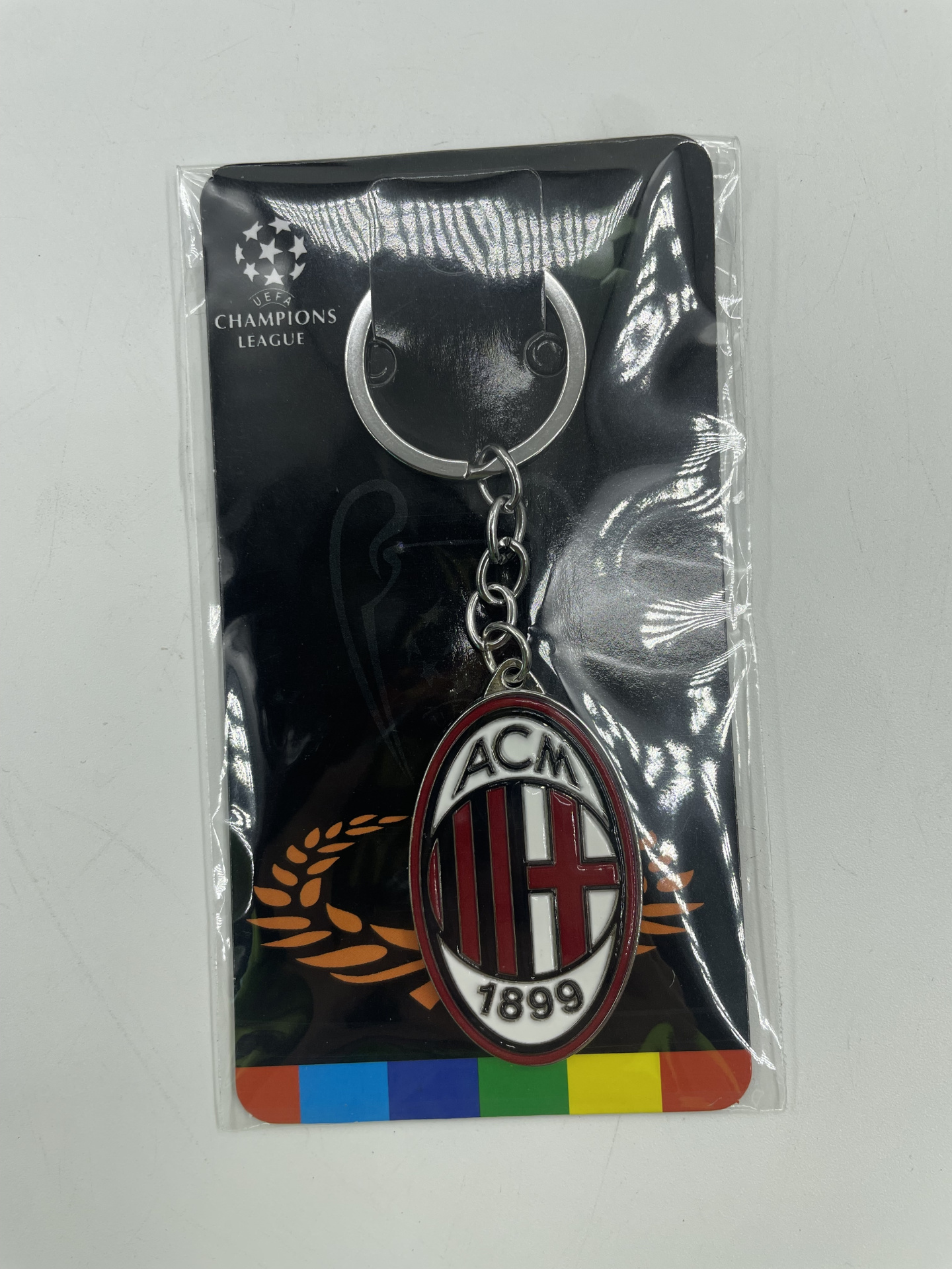 Porta-Chaves AC Milan — Modelo Único para Fãs dos Rossoneri