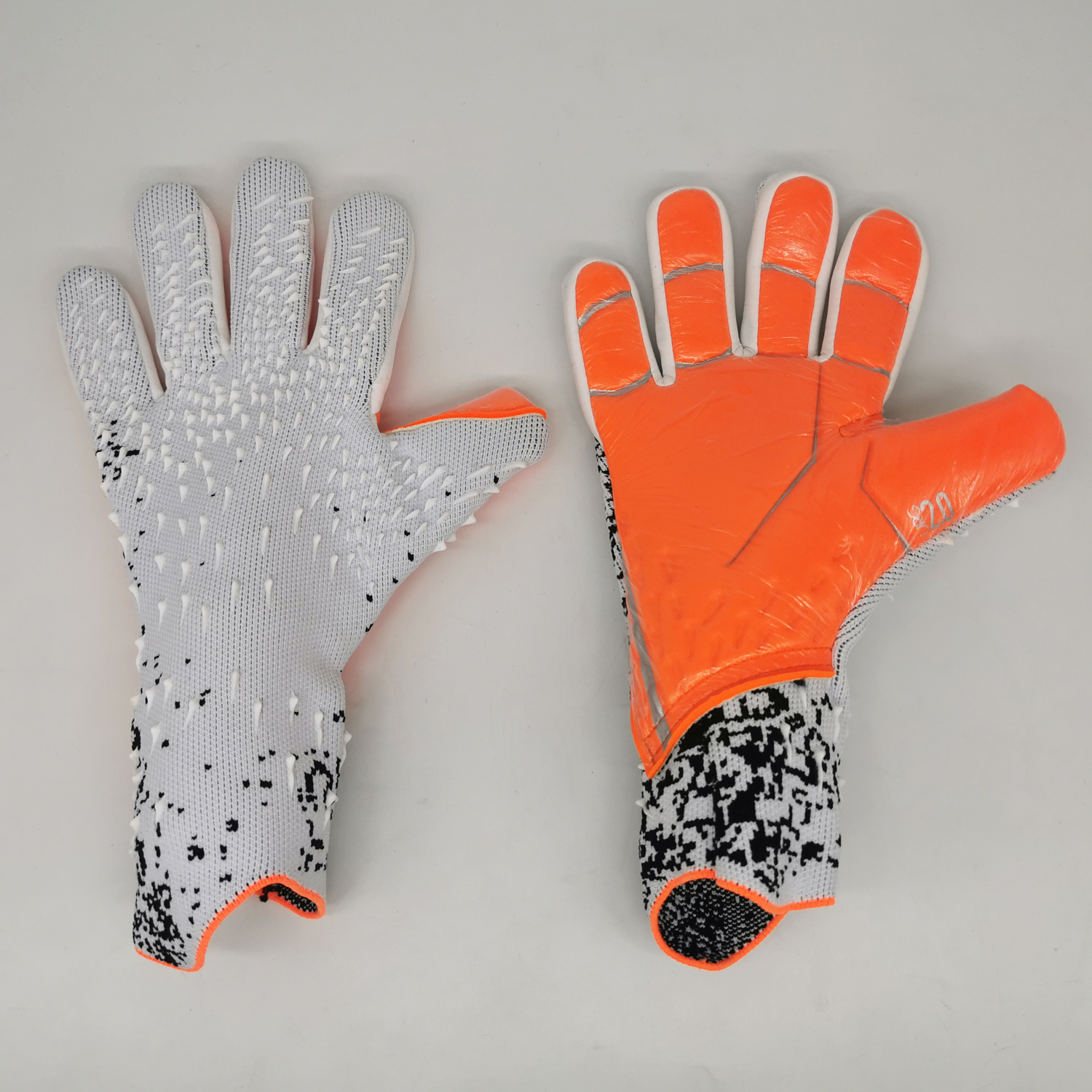 Luvas de Guarda-Redes A19 Laranja-Branco | Tamanhos 5 a 10 (15cm a 21cm Palma)
