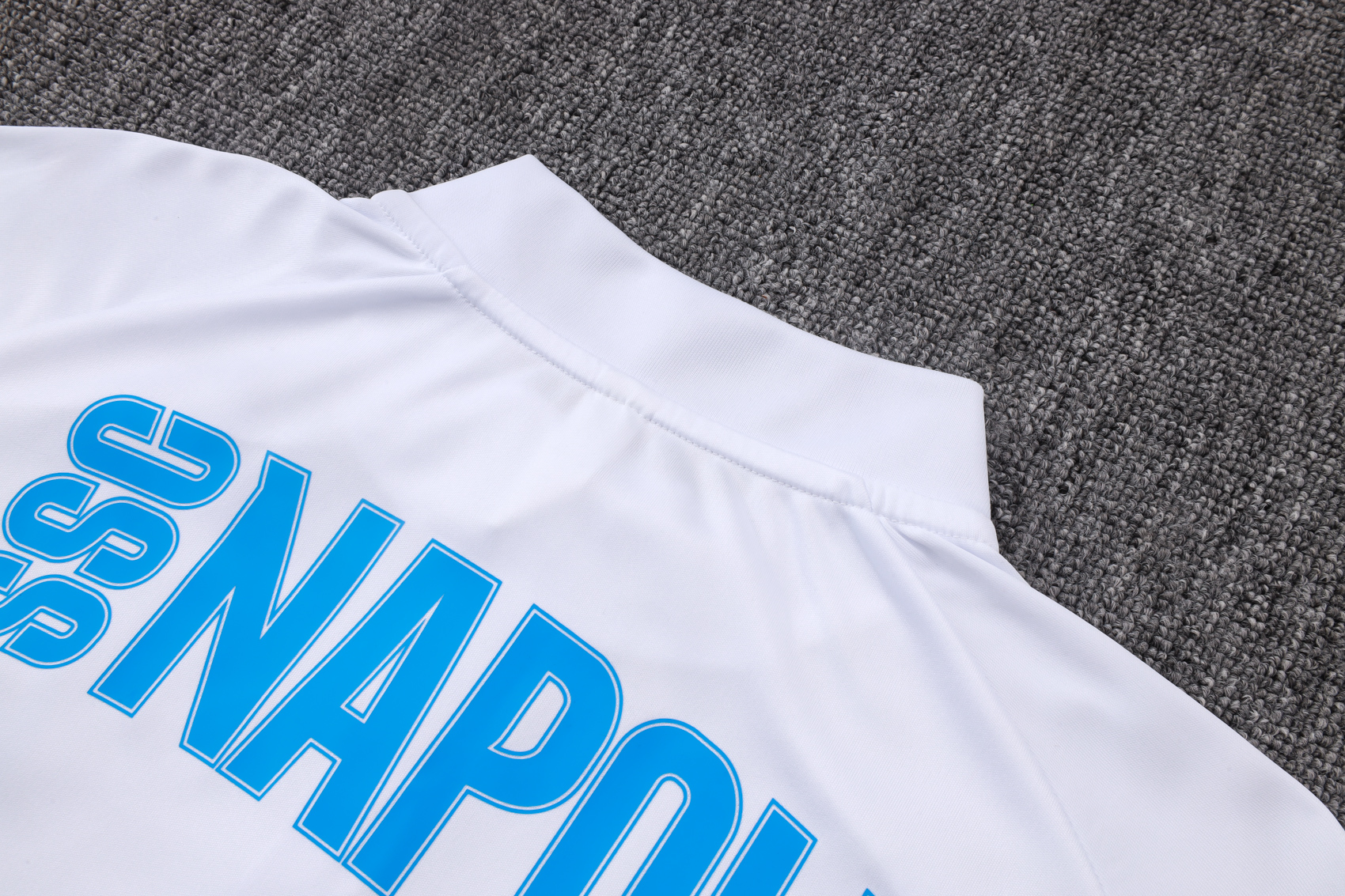 Fato de Treino Napoli 2026/27 &mdash; Modelo &Uacute;nico para Adeptos