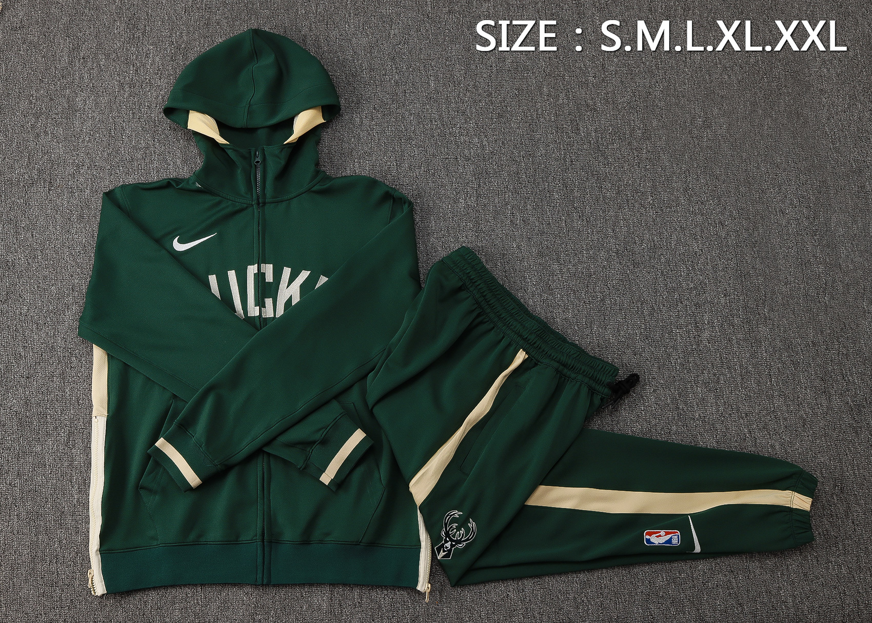 Fato de Treino Milwaukee Bucks NBA 23/24 com Capuz Verde — Meio Zip | Edição Especial