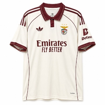 Camisola de futebol branca e bordeaux do Benfica com gola polo e logos de patrocinadores