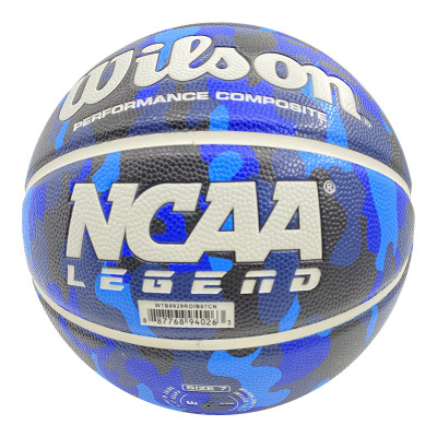 Bola de basquetebol Wilson camuflado azul e preto com texto branco