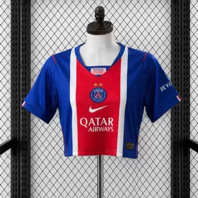 T-shirt de futebol azul, vermelha e branca com logótipo do Paris Saint-Germain