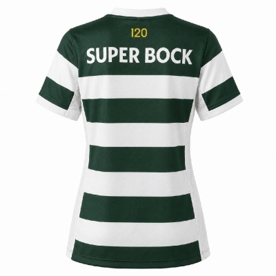 Camisola de futebol verde e branca com texto SUPER BOCK e 120 nas costas