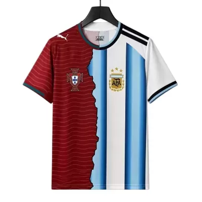 Camisola de futebol com metade em vermelho e metade às riscas azuis e brancas, símbolo de Portugal e Argentina
