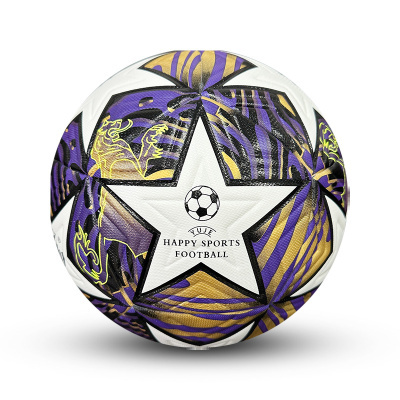 Bola de futebol branca com estrelas pretas, roxas e douradas e texto YUJE HAPPY SPORTS FOOTBALL