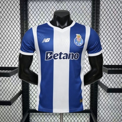 Camisola de futebol do FC Porto azul e branca com logótipo Betano