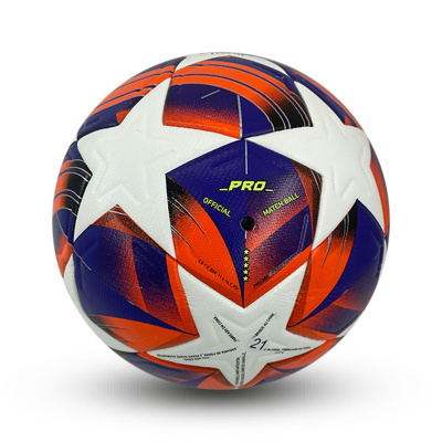 Bola de futebol colorida com padrão de estrelas e texto _PRO_ OFFICIAL MATCH BALL