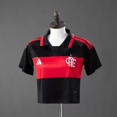 T-shirt desportiva preta e vermelha com logo CRF branco e símbolo Adidas