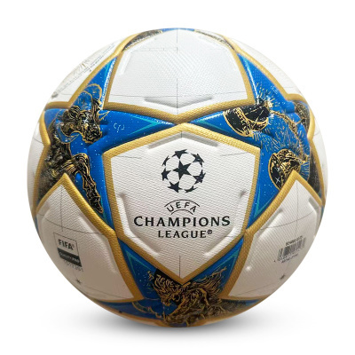 Bola de futebol UEFA Champions League branca com detalhes azuis e dourados
