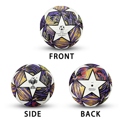 Bola de futebol colorida com padrões e texto visível.