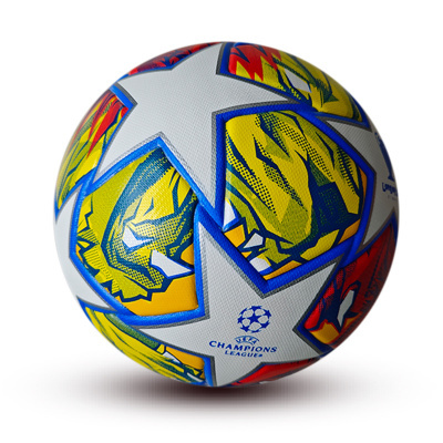 Bola de futebol colorida com padrão de estrelas e texto UEFA CHAMPIONS LEAGUE