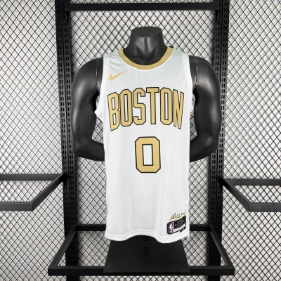 Camisola de basquetebol branca com texto BOSTON e número 0
